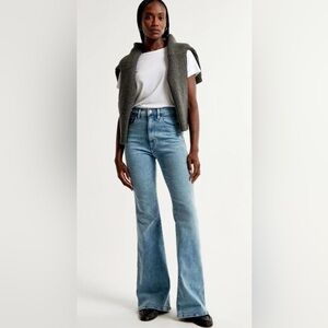 Abercrombie & Fitch Ultra High-Rise Stretch Flare Jeans